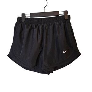 Nike womens shorts, black size M.  #857.